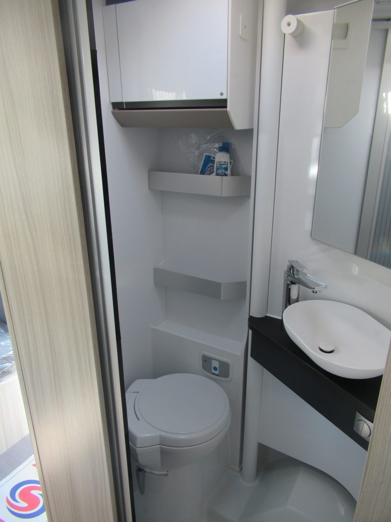 Adria Compact Supreme DL