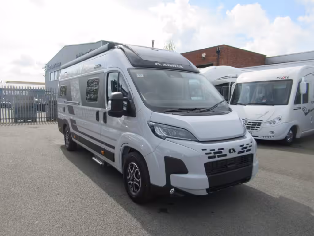 Adria Twin Supreme 640 SGX