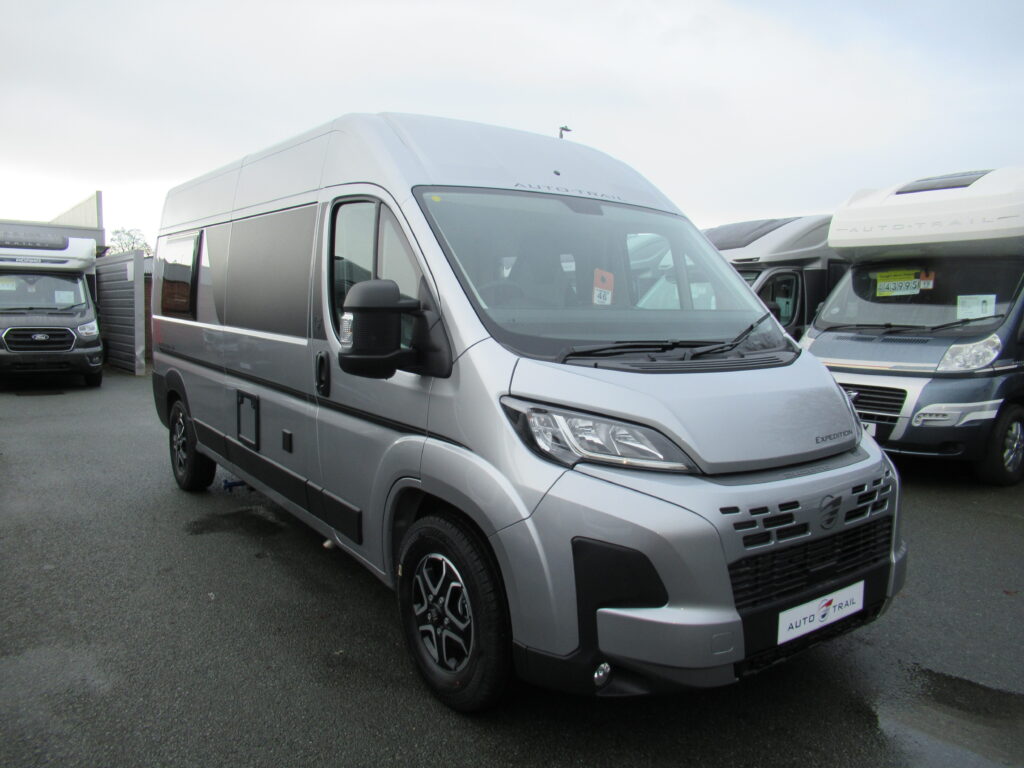 Auto Trail Expedition 66