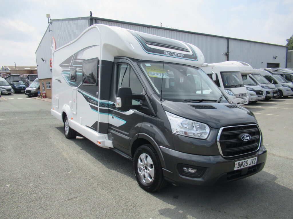Swift Voyager 564
